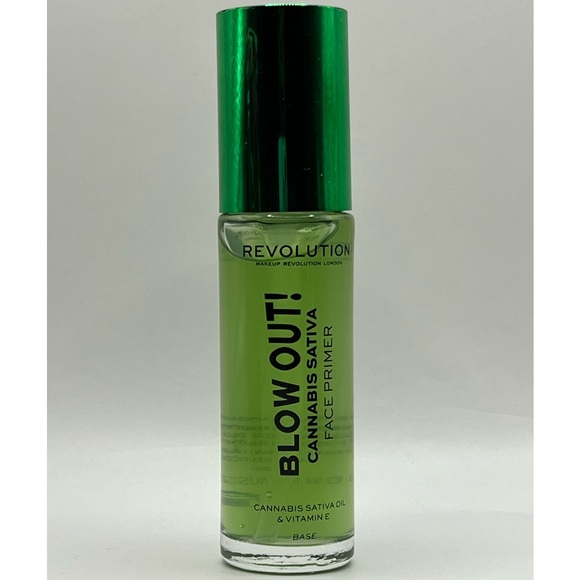 Revolution Face Primer - Picture 3 of 5